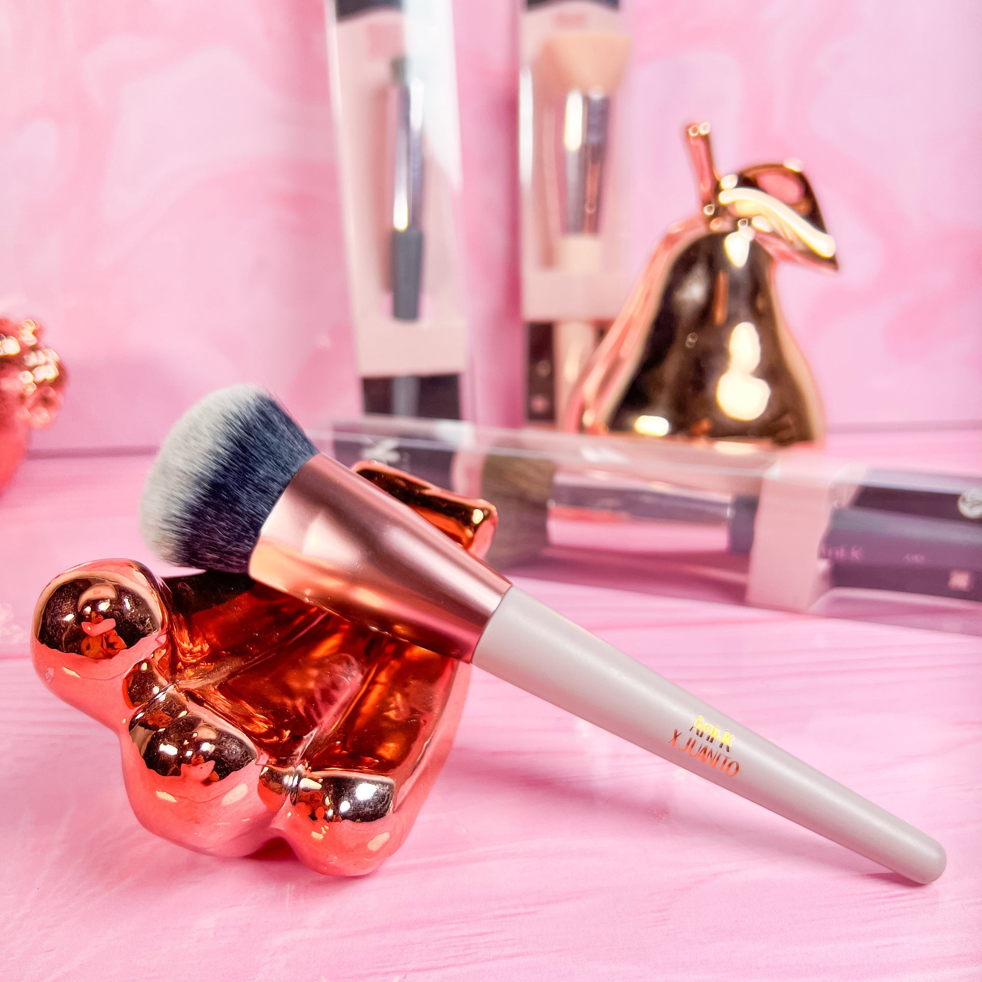 BROCHA ICONI-K ANI-K